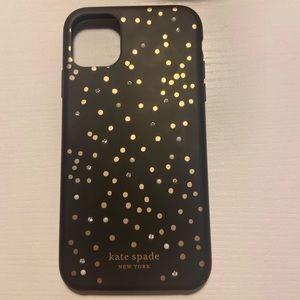 Kate spade iphone 11 case! Adorable